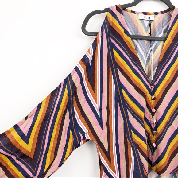 Flynn Skye Vera Blouse In Ziggy NWT - Picture 3 of 7